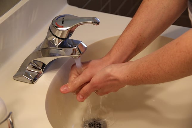 lavar manos protegerte calor.jpg