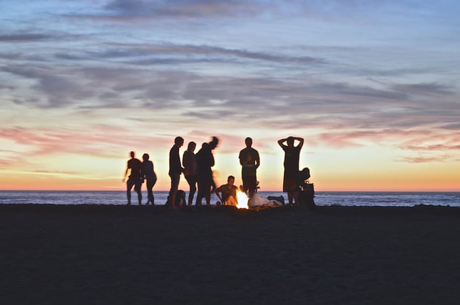 no fogata en la playa.jpg