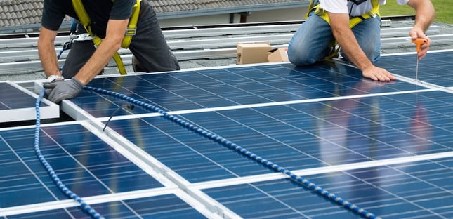 mantenimiento paneles solares.jpg