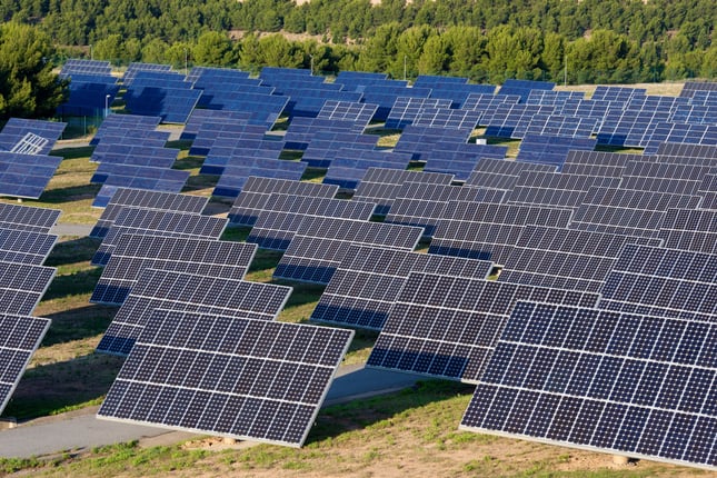 paneles solares ocupan mucho espacio.jpg