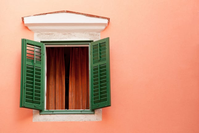 ventana abierta casa fresca.jpg