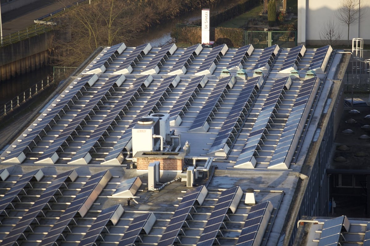 inversores-paneles-solares